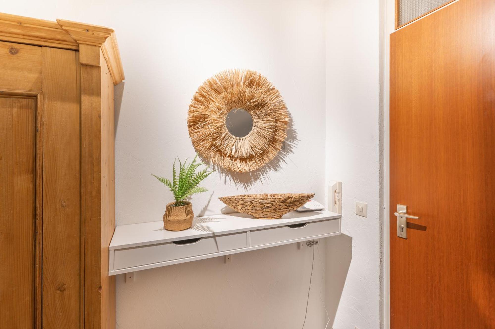 Seeblick-Oase Istayunixi Seenaehe-Sauna-Balkon-Netflix-Parkplatz Ohningen Buitenkant foto