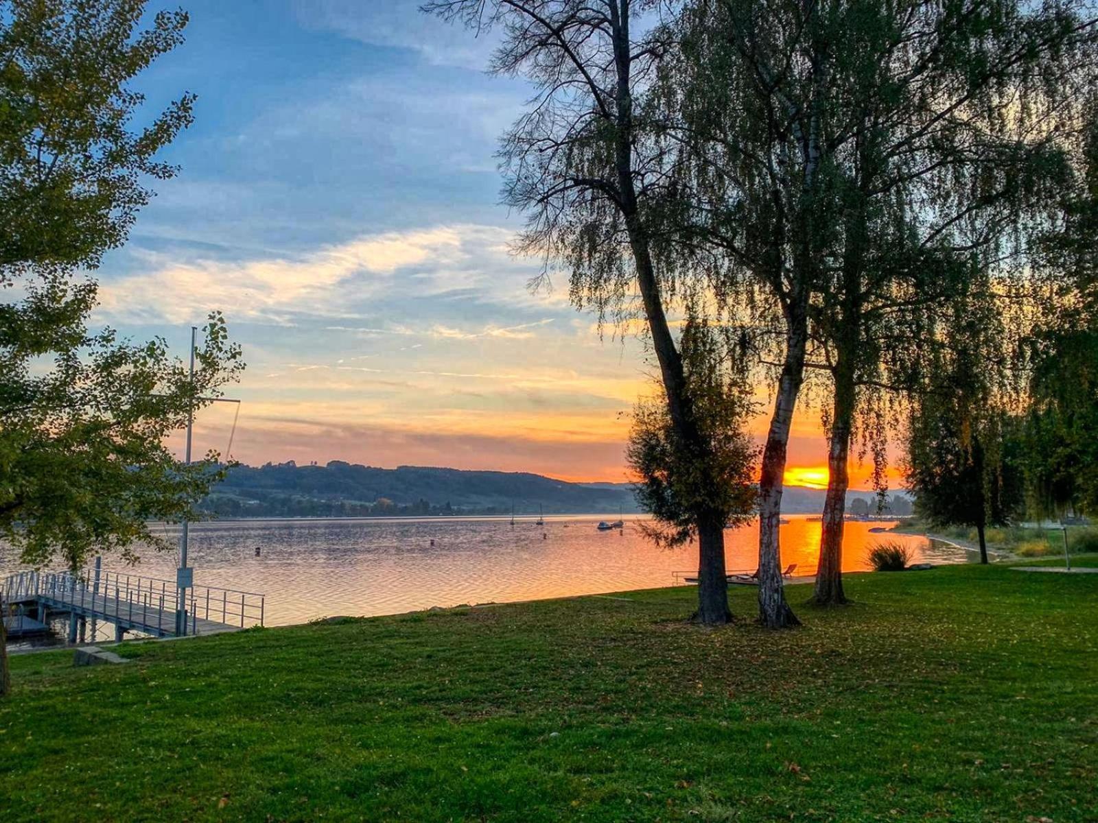 Seeblick-Oase Istayunixi Seenaehe-Sauna-Balkon-Netflix-Parkplatz Ohningen Buitenkant foto